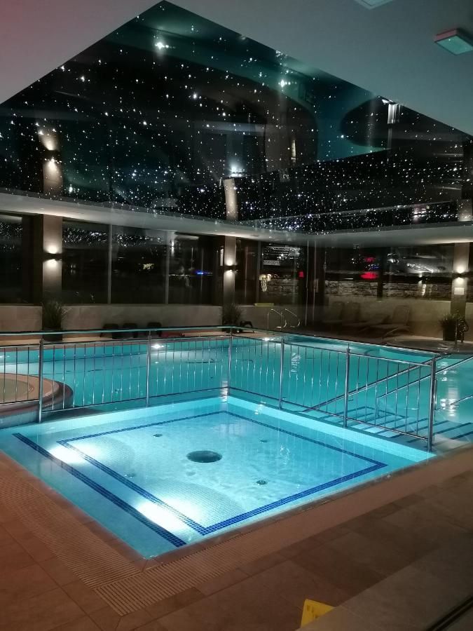 Apartment Klifowa Z Widokiem Na Morze I Basenem Rewal